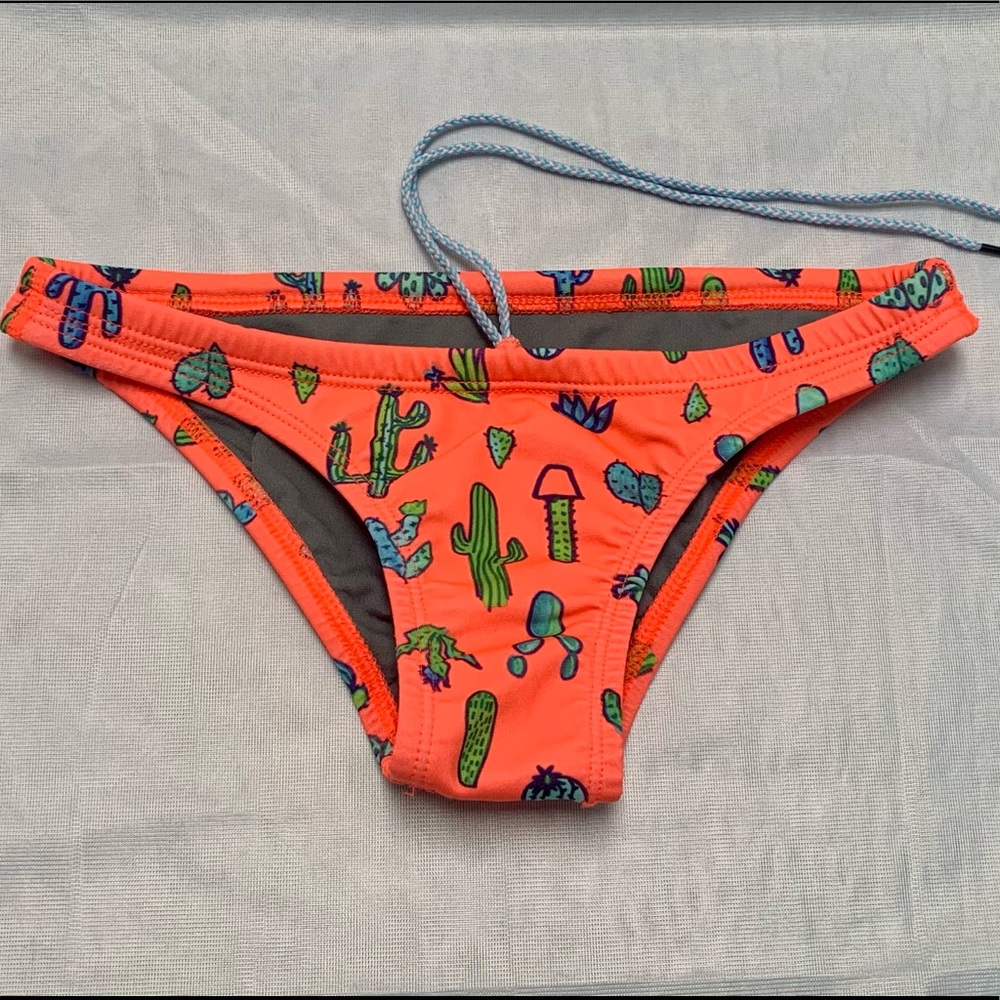 JOLYN bottoms Joshua Tree cactus floral (XS)